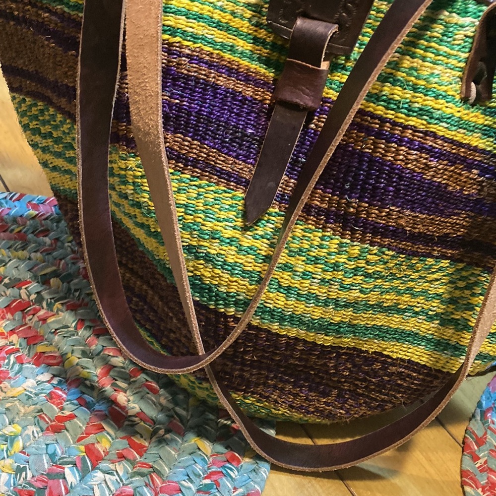 Multicolor Woven Tote Bag - Picture 3 of 8